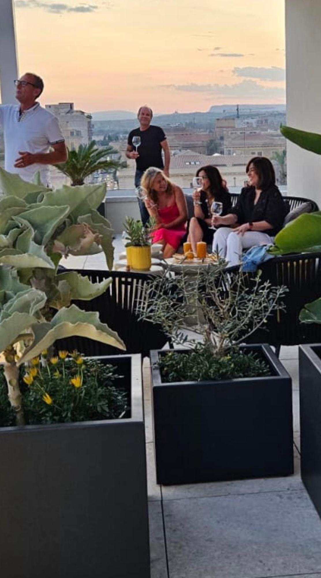 לינה וארוחת בוקר סירקוזה La Terrazza Sul Porto מראה חיצוני תמונה