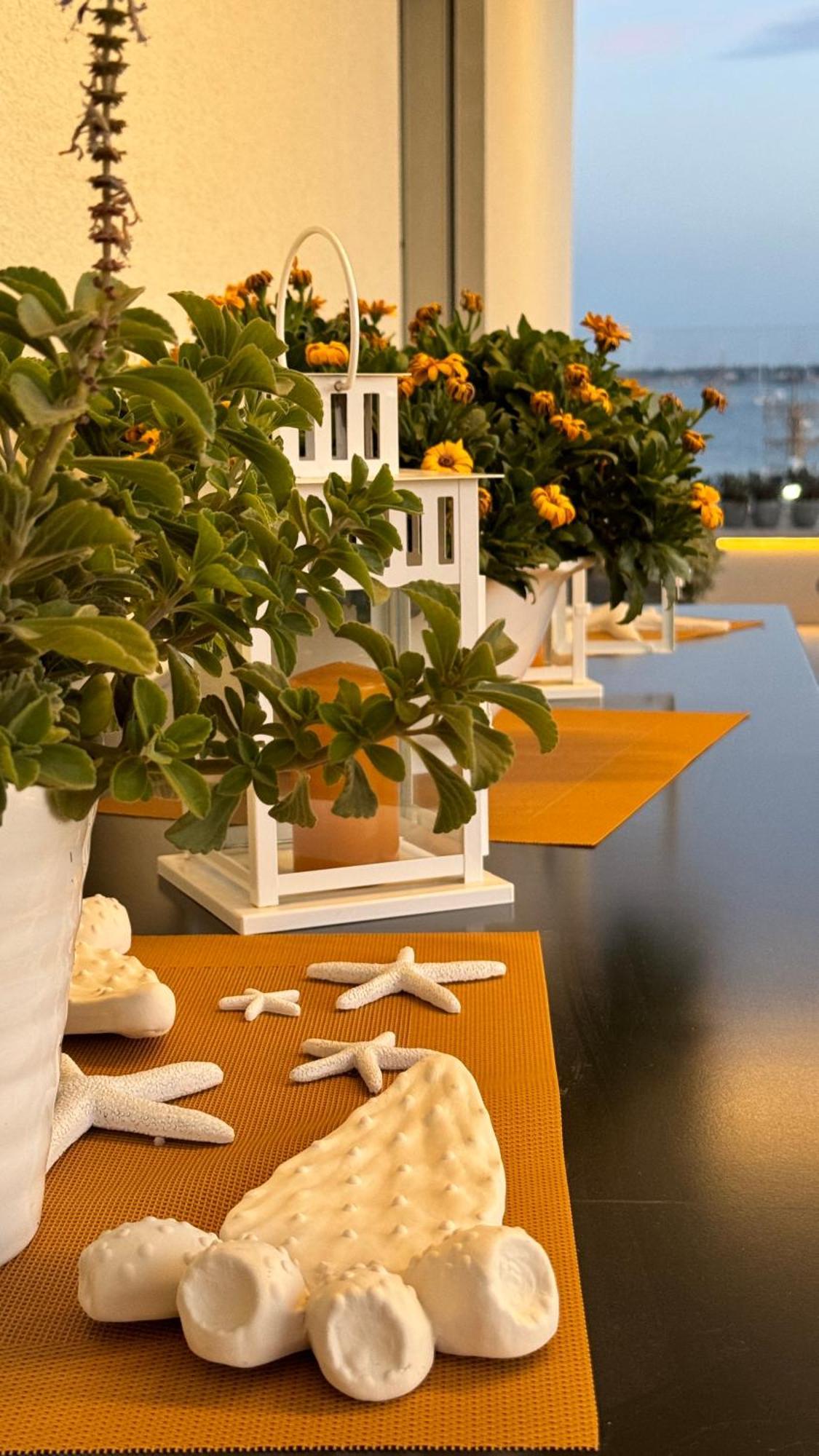 לינה וארוחת בוקר סירקוזה La Terrazza Sul Porto מראה חיצוני תמונה