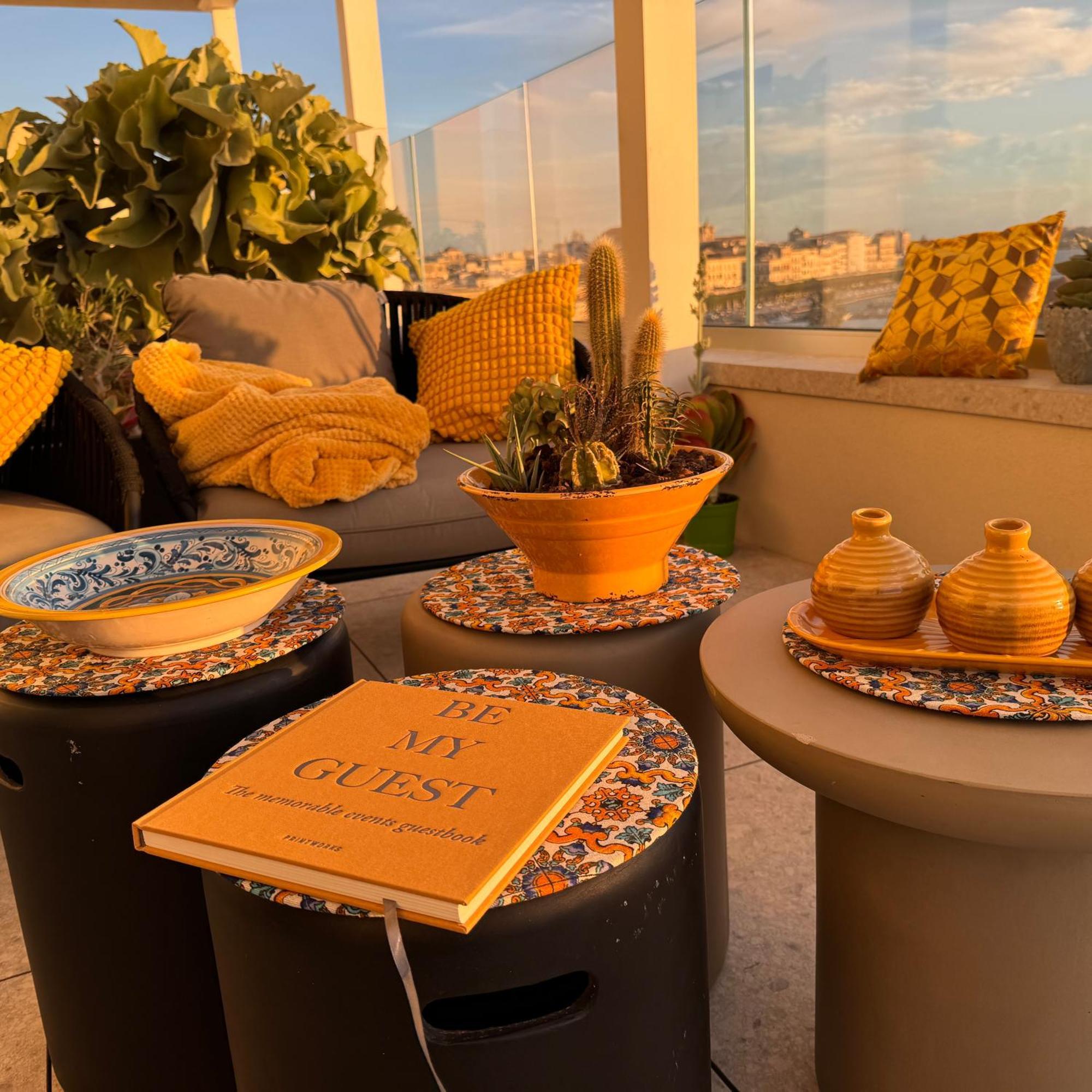 לינה וארוחת בוקר סירקוזה La Terrazza Sul Porto מראה חיצוני תמונה